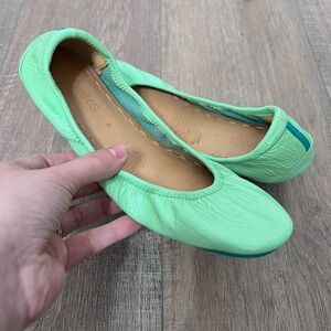 Stylish Green Women's Flats